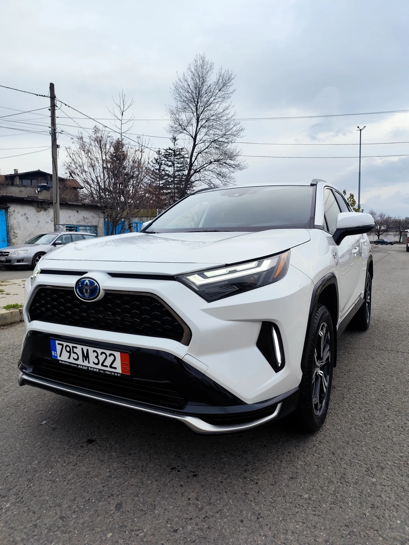 Toyota Rav4 Plug in hybrid 2024 - изображение 3