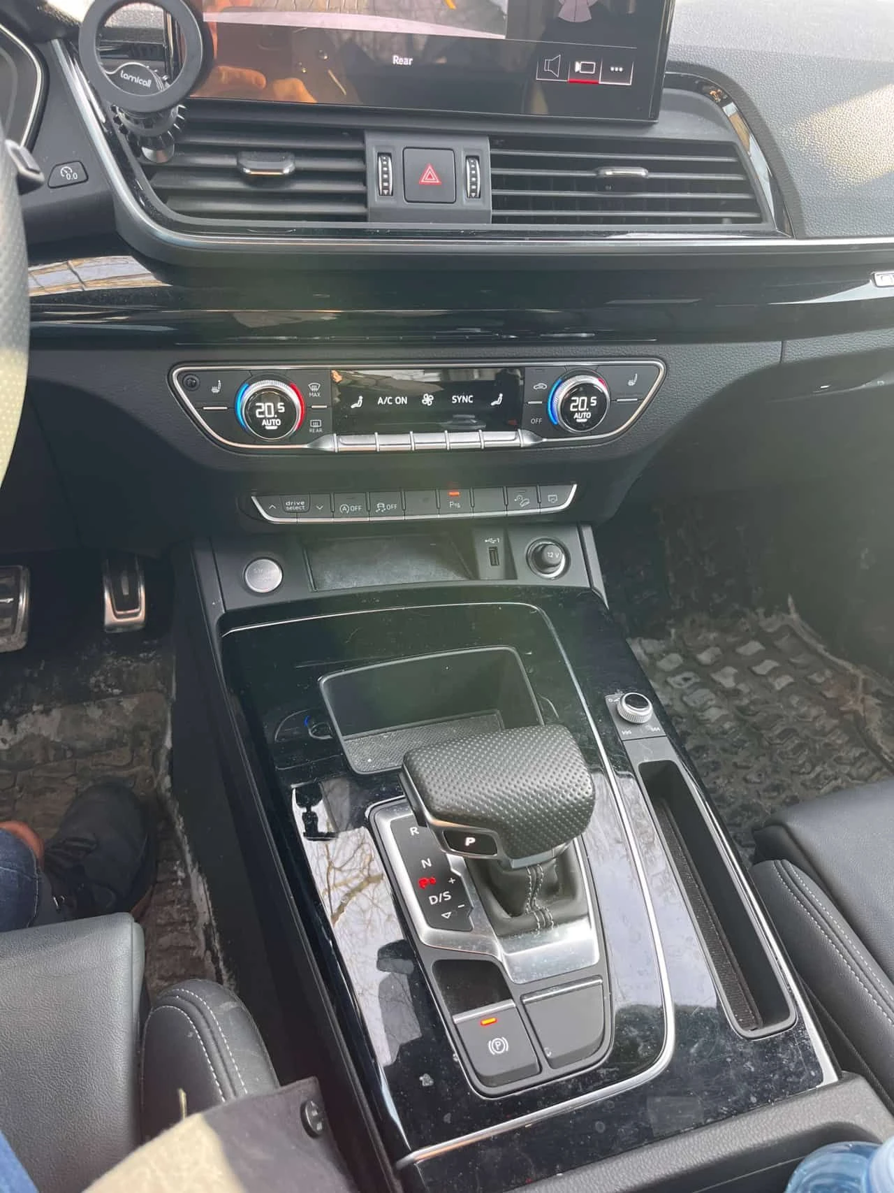 Audi Q5 Progressiv/ДИСТРОНИК/ПАНОРАМА/ПОДГРЕВИ - изображение 9