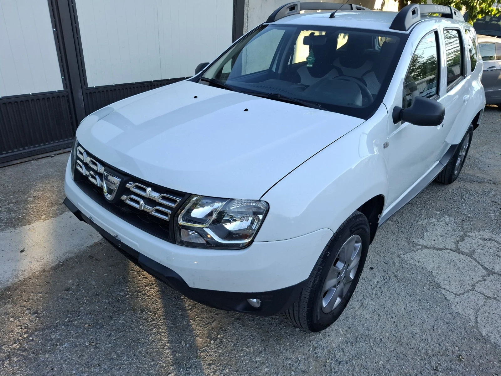 Dacia Duster 1.5 dci / 4x4  / euro6, снимка 6 - Автомобили и джипове - 54731324