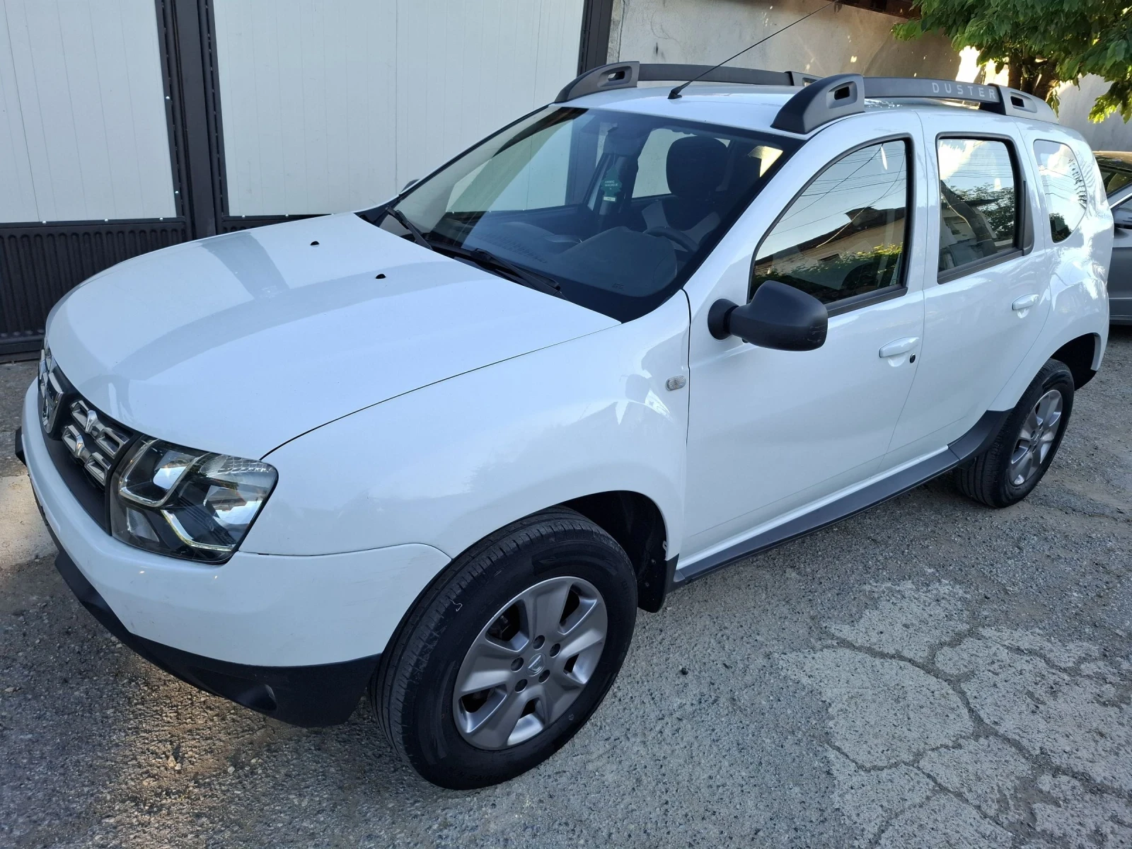 Dacia Duster 1.5 dci / 4x4  / euro6, снимка 7 - Автомобили и джипове - 54731324