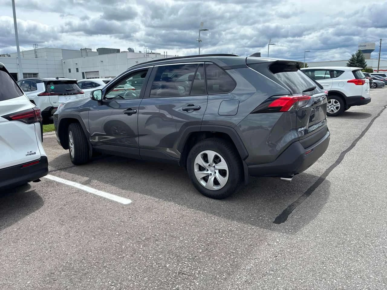 Toyota Rav4 * LE * CARFAX * ПОДГРЕВИ * KEYLESS , снимка 2 - Автомобили и джипове - 54930132