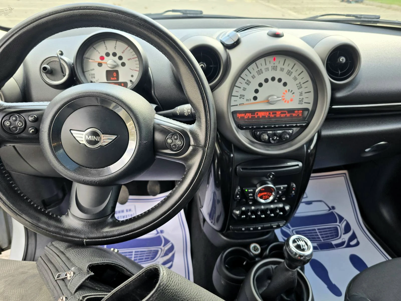 Mini Countryman 1.6D/КОЖА/ПАНОРАМА, снимка 10 - Автомобили и джипове - 55570257