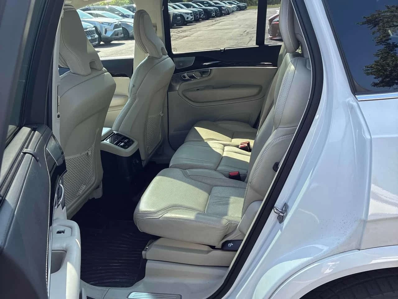 Volvo Xc90 Inscription / 360 / Bowers & Wilkins, снимка 11 - Автомобили и джипове - 55754272