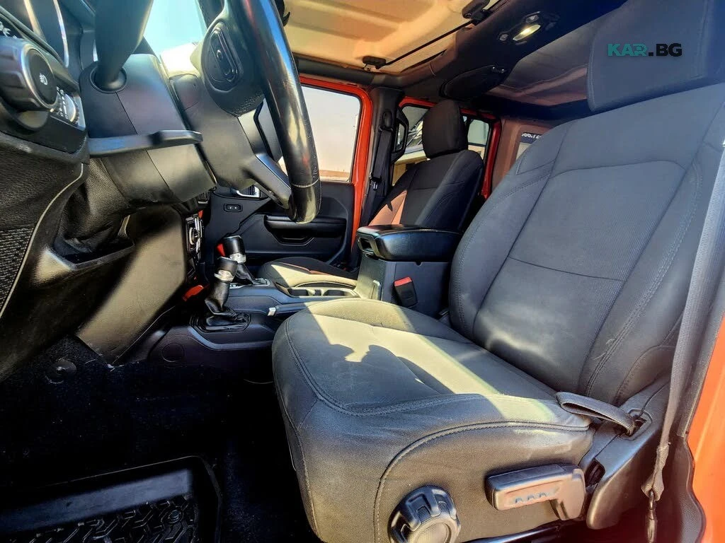 Jeep Wrangler Unlimited Sport * АвтоКредит * (ЦЕНА ДО БГ), снимка 10 - Автомобили и джипове - 56227363