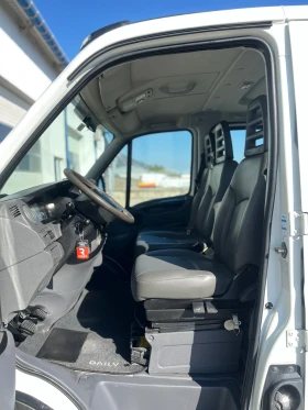 Iveco Daily 35s17 / 3.0 - 170к.с / 7-места , снимка 14