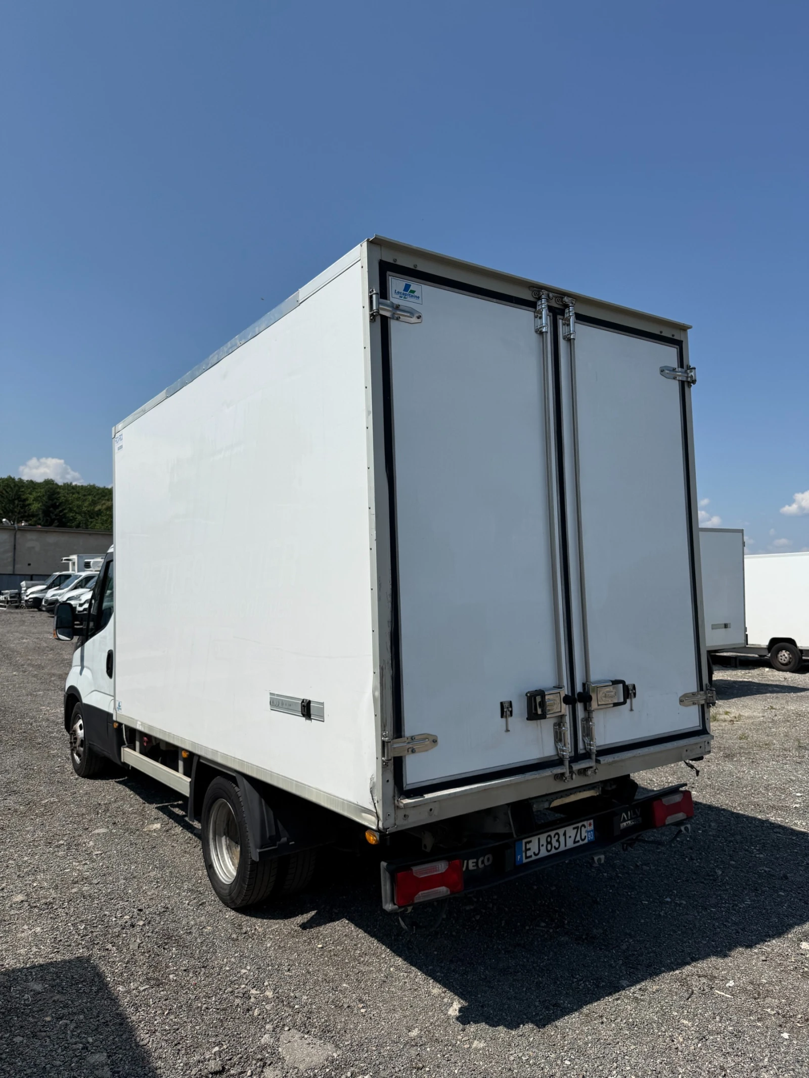 Iveco Daily 35C14, снимка 4 - Бусове и автобуси - 55354328