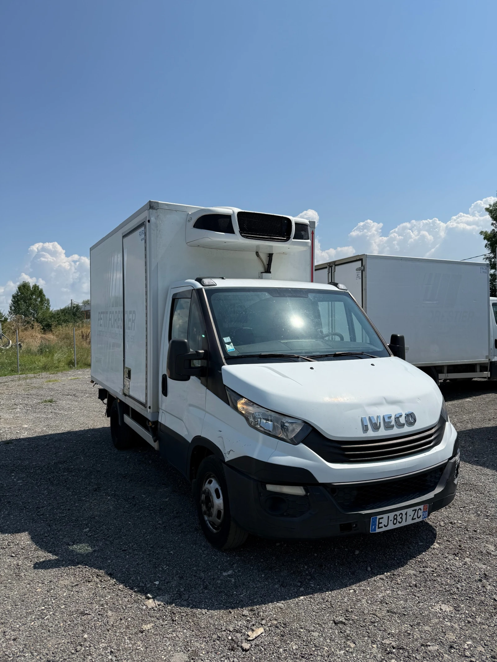 Iveco Daily 35C14, снимка 2 - Бусове и автобуси - 55354328