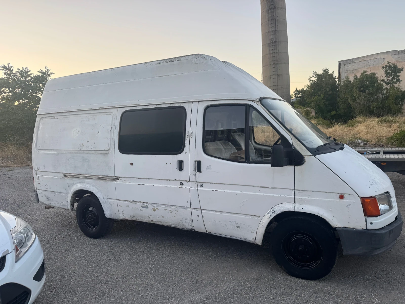 Ford Transit 2.5 Diesel , снимка 2 - Бусове и автобуси - 55736120