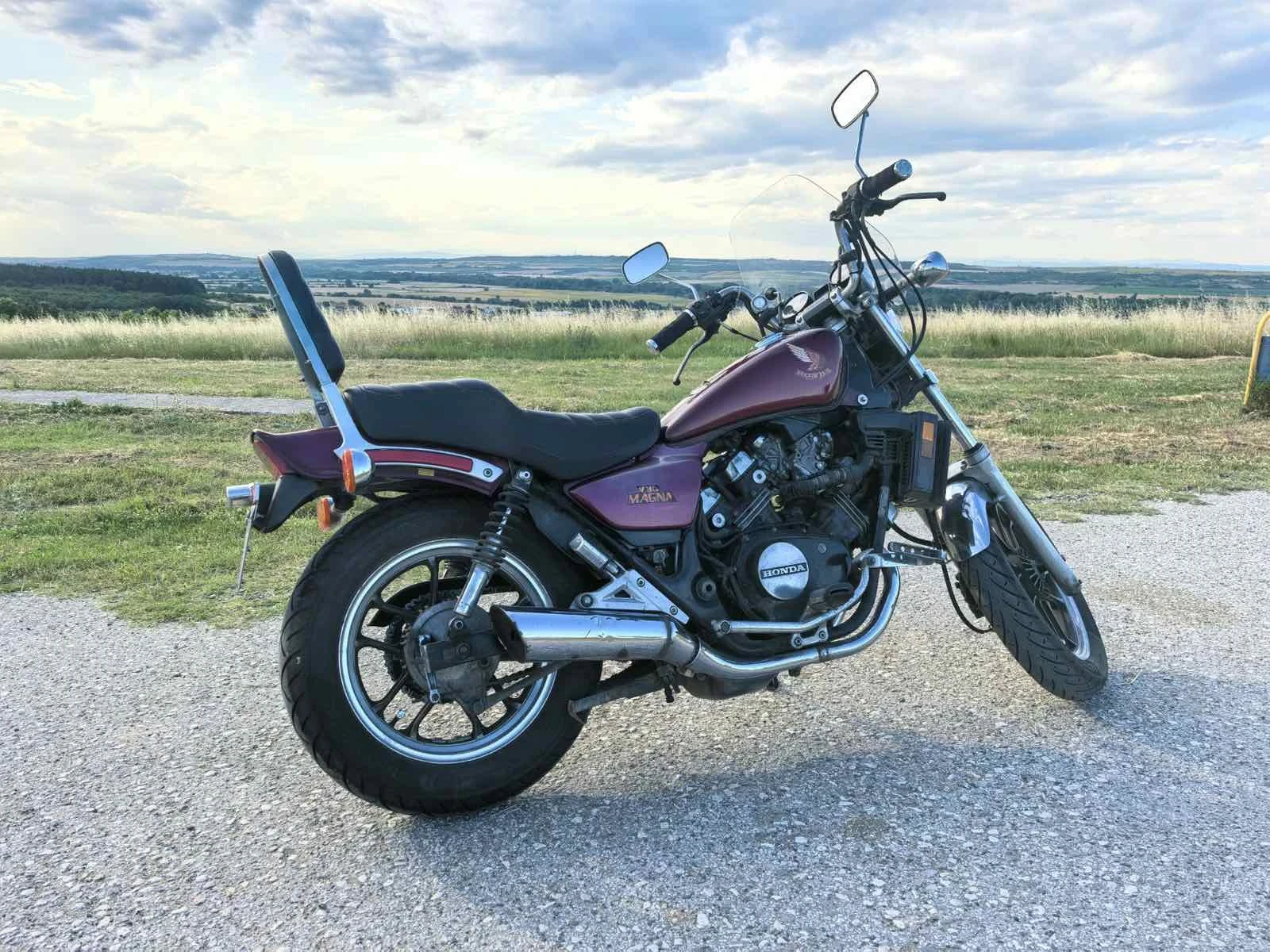 Honda Magna, снимка 7 - Мотоциклети и мототехника - 55022915