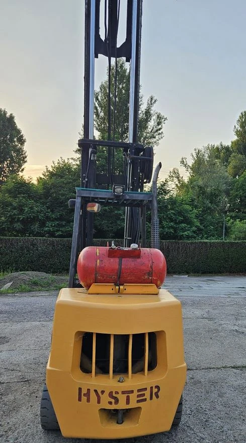 Мотокар Hyster 5.5т газ , вдига на 6.2м, снимка 6 - Индустриална техника - 52792973