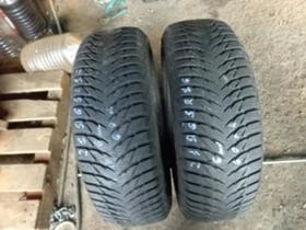 Гуми Зимни 215/65R16, снимка 6