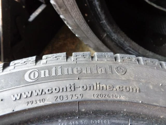 Гуми Зимни 225/40R18, снимка 7 - Гуми и джанти - 18373488