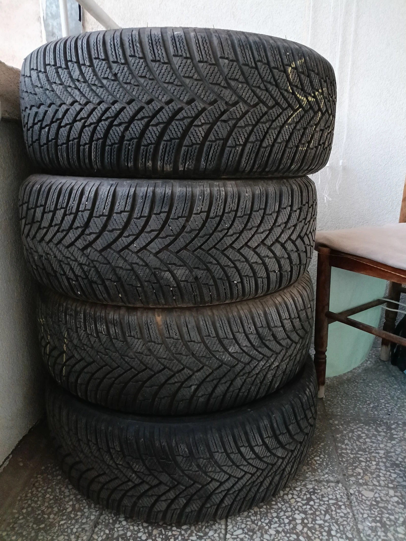  215/55R17 | Mobile.bg   3