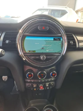 Mini John Cooper Works 2.0 231 к.с. М/Т, снимка 13