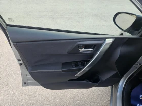 Toyota Auris 1.4 ПЕРФЕКТНА НАВИ КАМЕРА, снимка 9