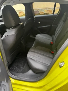 Peugeot 208 Е-208 2024г - 21000 € / 41072.43 лв. - 88367943 8
