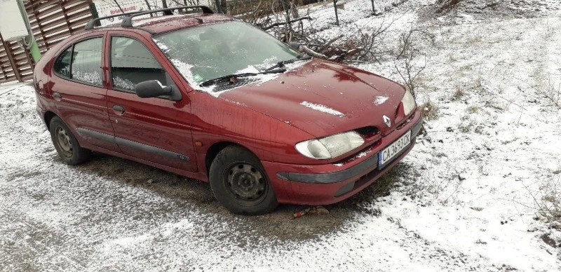 Renault Megane 1600, снимка 2 - Автомобили и джипове - 41554731