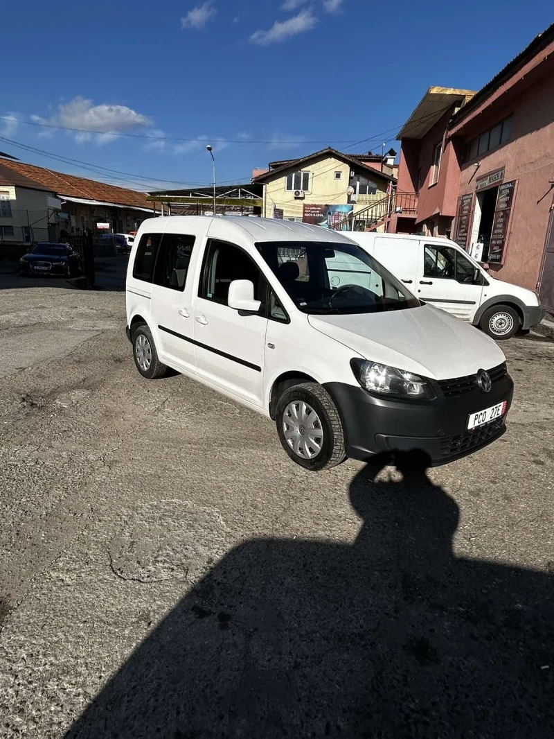 VW Caddy, снимка 7 - Автомобили и джипове - 48536443