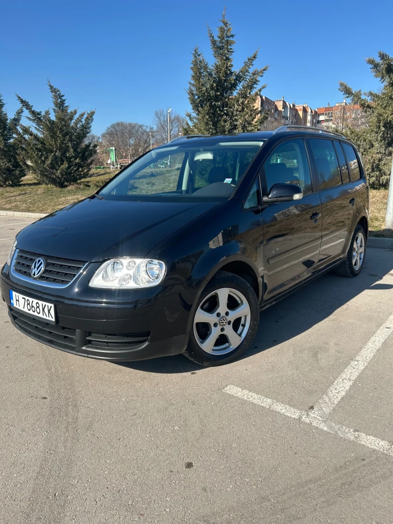 VW Touran 2000 TDI, 8Клап., снимка 1 - Автомобили и джипове - 48863624