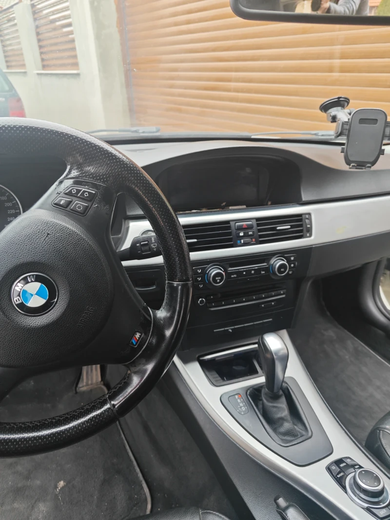 BMW 320, снимка 6 - Автомобили и джипове - 49454361