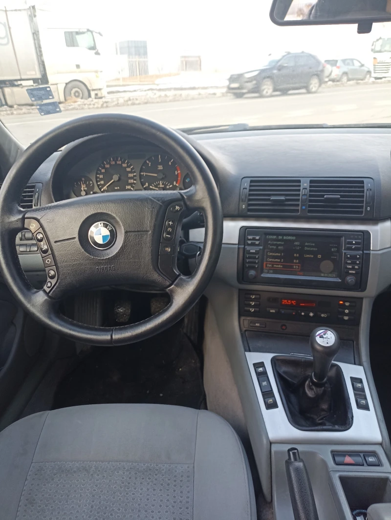 BMW 320 E46 facelift, снимка 3 - Автомобили и джипове - 49454745