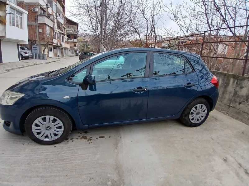 Toyota Auris, снимка 4 - Автомобили и джипове - 52583987