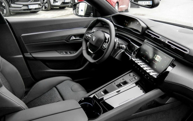 Peugeot 306 131HP/ALLURE/ACC/360/LED-MATRIX/NAVI/FACELIFT/368v, снимка 6 - Автомобили и джипове - 50204634