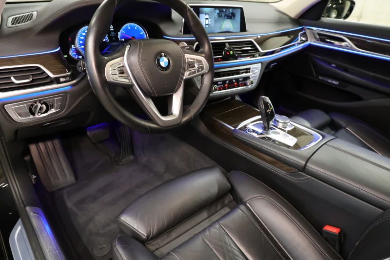 BMW 730 xDrive, снимка 7 - Автомобили и джипове - 51276377
