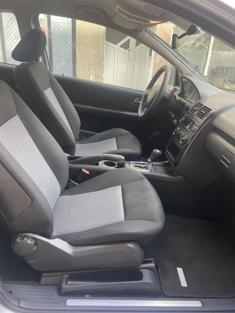Mercedes-Benz A 160 Отлична, снимка 13 - Автомобили и джипове - 52026749