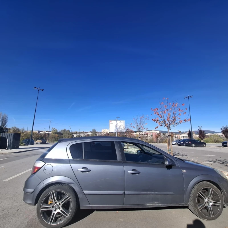 Opel Astra H, снимка 7 - Автомобили и джипове - 52676946