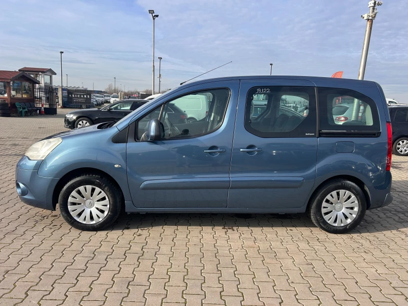 Citroen Berlingo 1.6HDI 4+ 1 EURO 5, снимка 9 - Автомобили и джипове - 52404157