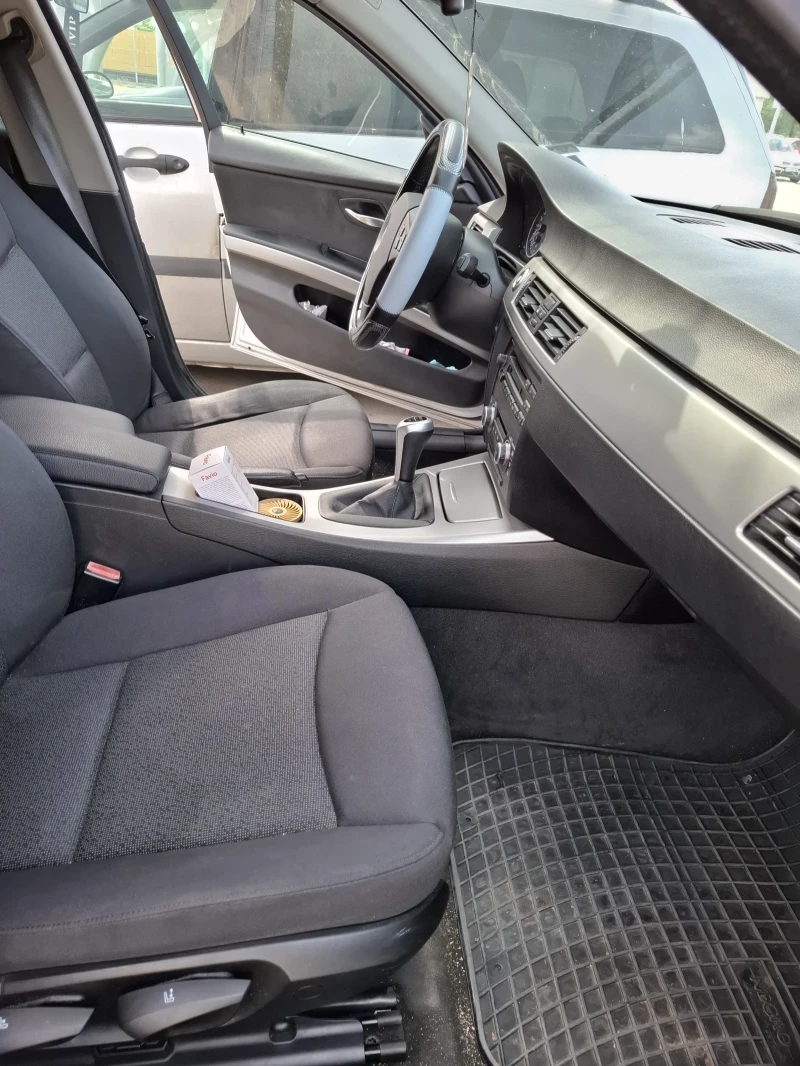 BMW 318 318 I 2.0 , снимка 10 - Автомобили и джипове - 52455100