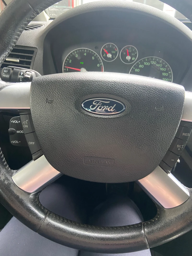Ford C-max, снимка 15 - Автомобили и джипове - 52512554