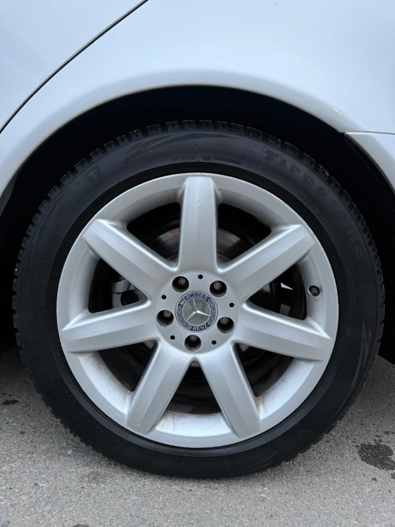 Mercedes-Benz E 270, снимка 4 - Автомобили и джипове - 52858746