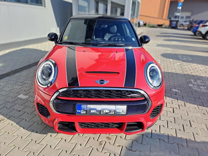 Mini John Cooper Works 2.0 231 к.с. М/Т, снимка 2 - Автомобили и джипове - 52876110