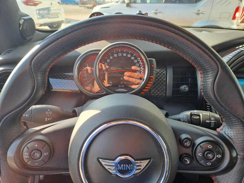 Mini John Cooper Works 2.0 231 к.с. М/Т, снимка 14 - Автомобили и джипове - 52876110