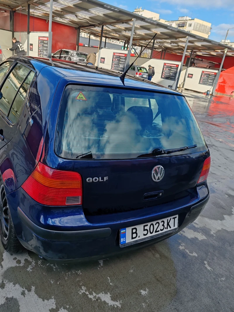VW Golf 4, снимка 4 - Автомобили и джипове - 53443211