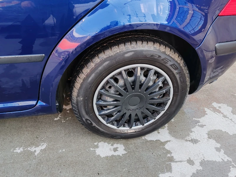 VW Golf 4, снимка 8 - Автомобили и джипове - 53443211