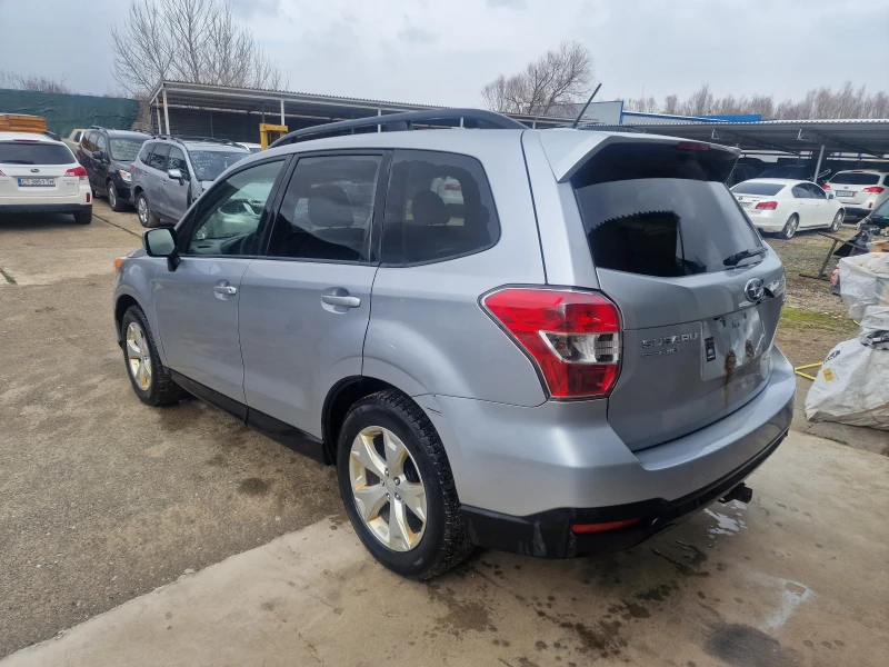 Subaru Forester 2.5i, снимка 5 - Автомобили и джипове - 53528609