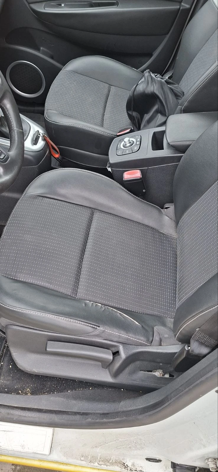 Renault Grand scenic, снимка 9 - Автомобили и джипове - 53997848