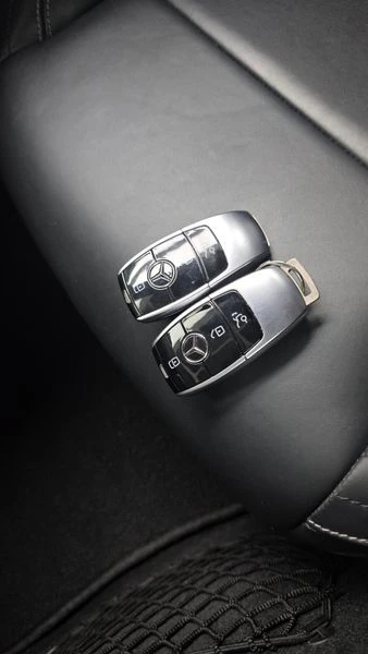 Mercedes-Benz E 350 E350 4MATIC AMG Line| 245к.с., снимка 17 - Автомобили и джипове - 56272061