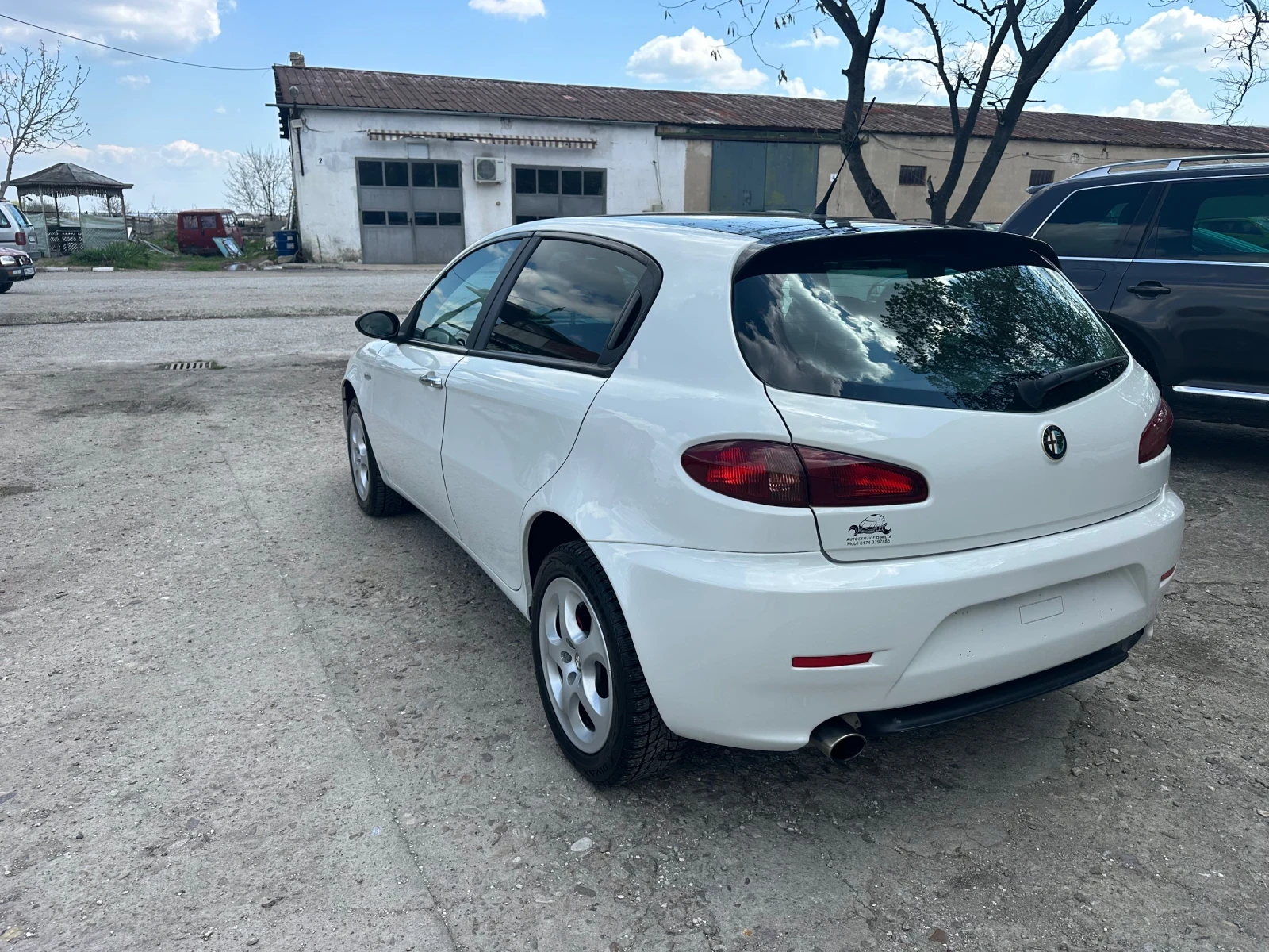 Alfa Romeo 147 1.6 - изображение 4