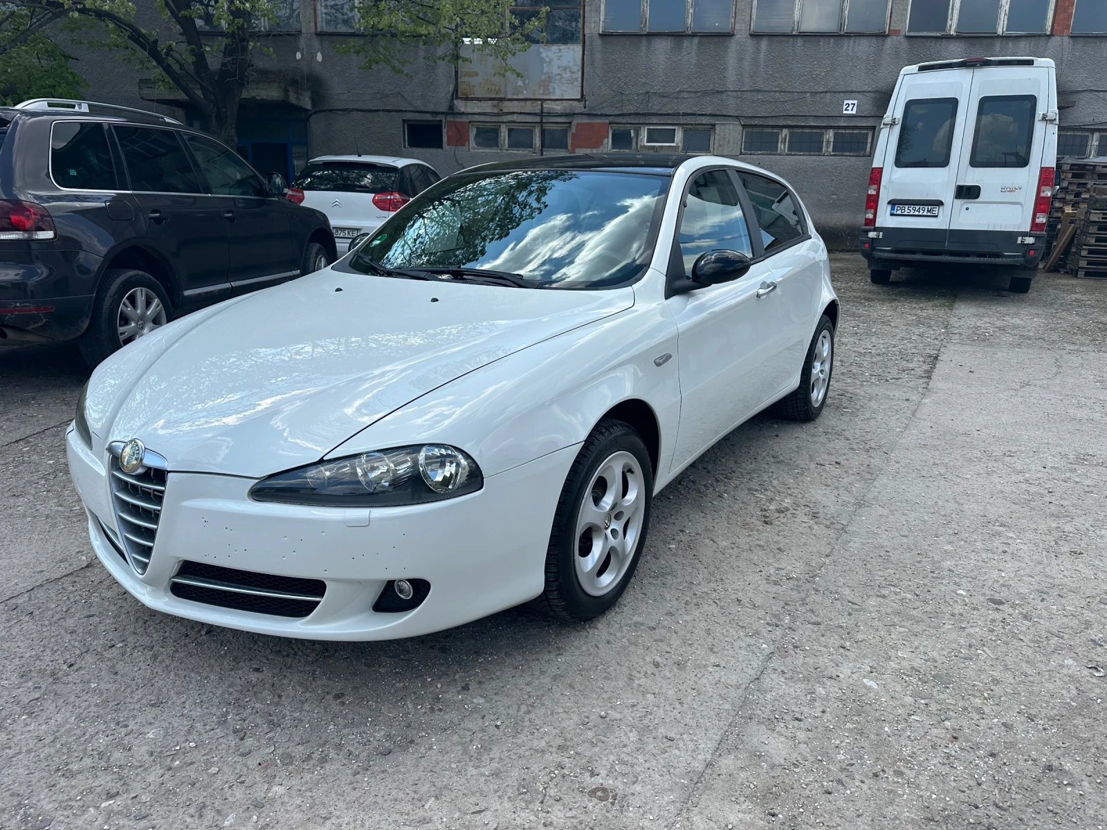 Alfa Romeo 147 1.6 - изображение 3