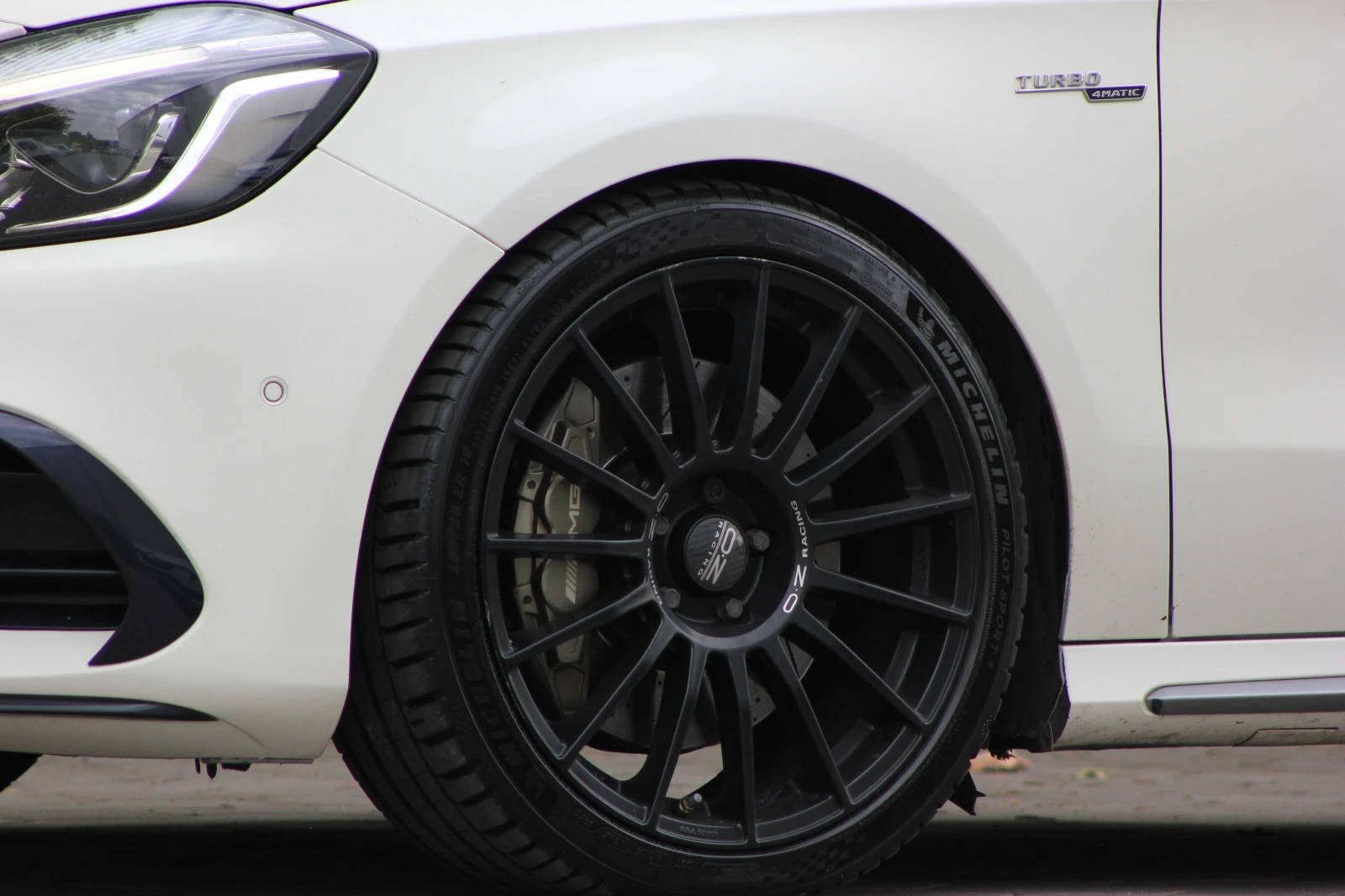 Mercedes-Benz A45 AMG 4Matic | 381hp - изображение 5