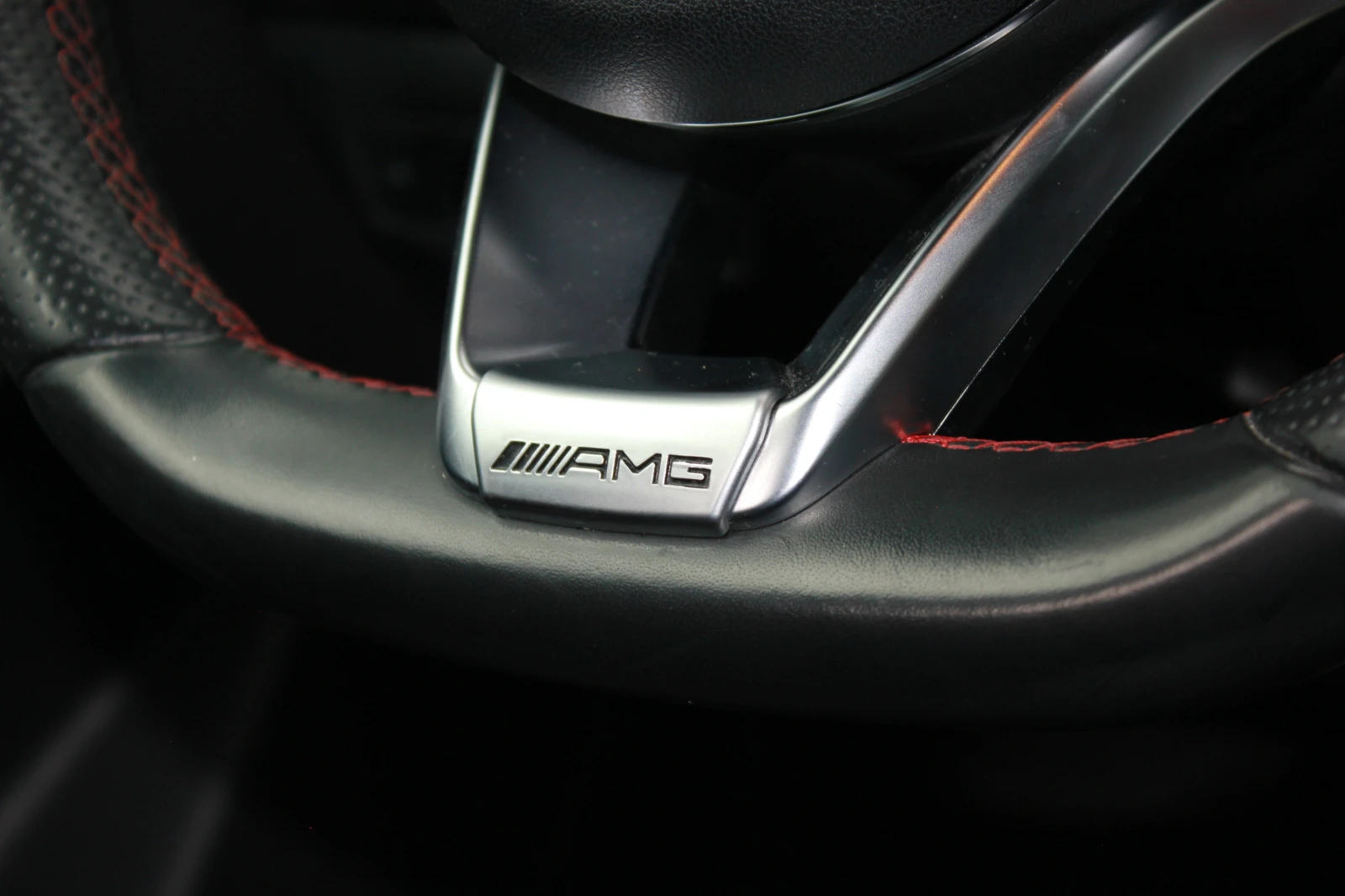 Mercedes-Benz A45 AMG 4Matic | 381hp - изображение 10