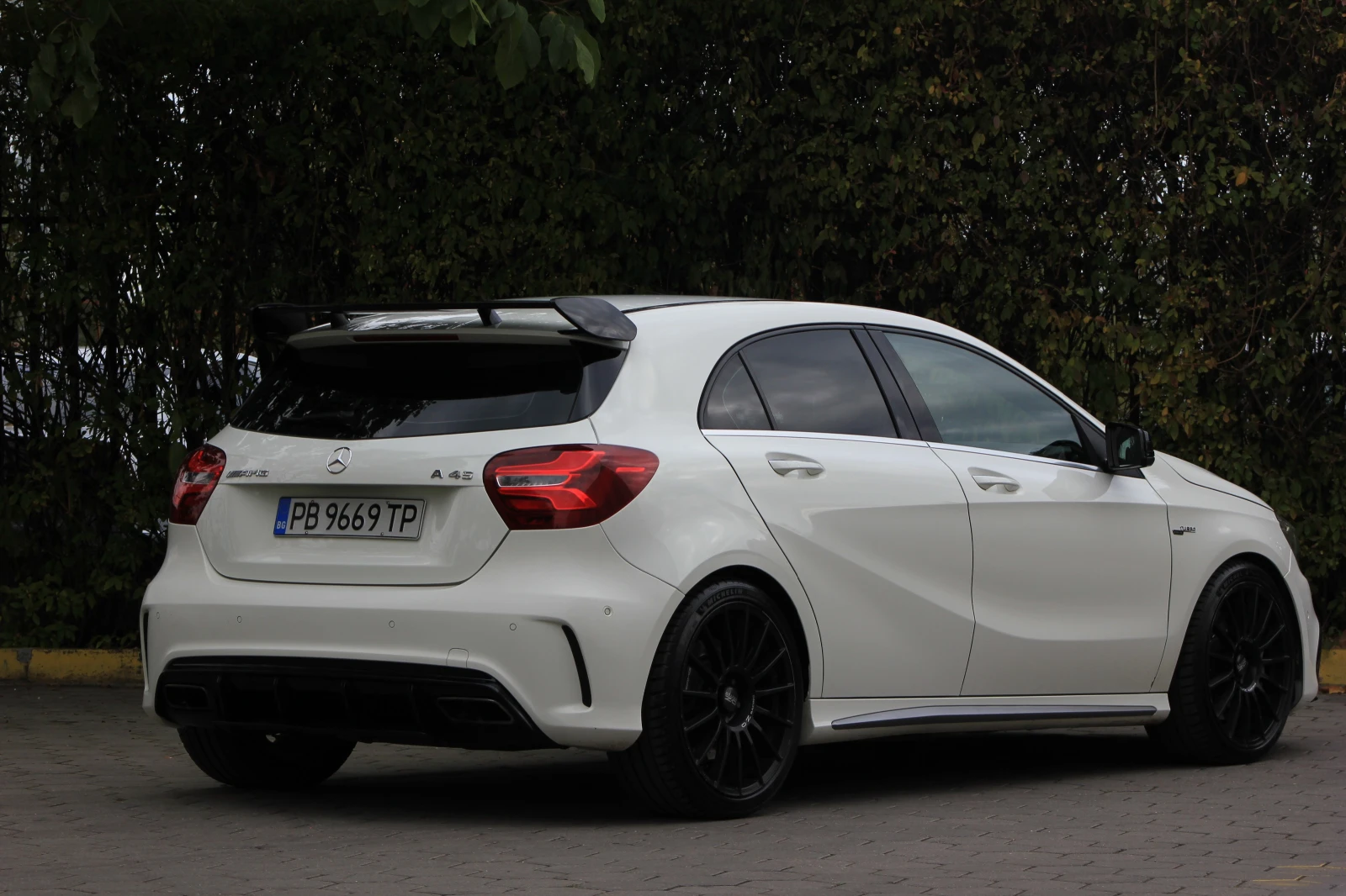 Mercedes-Benz A45 AMG 4Matic | 381hp - изображение 4