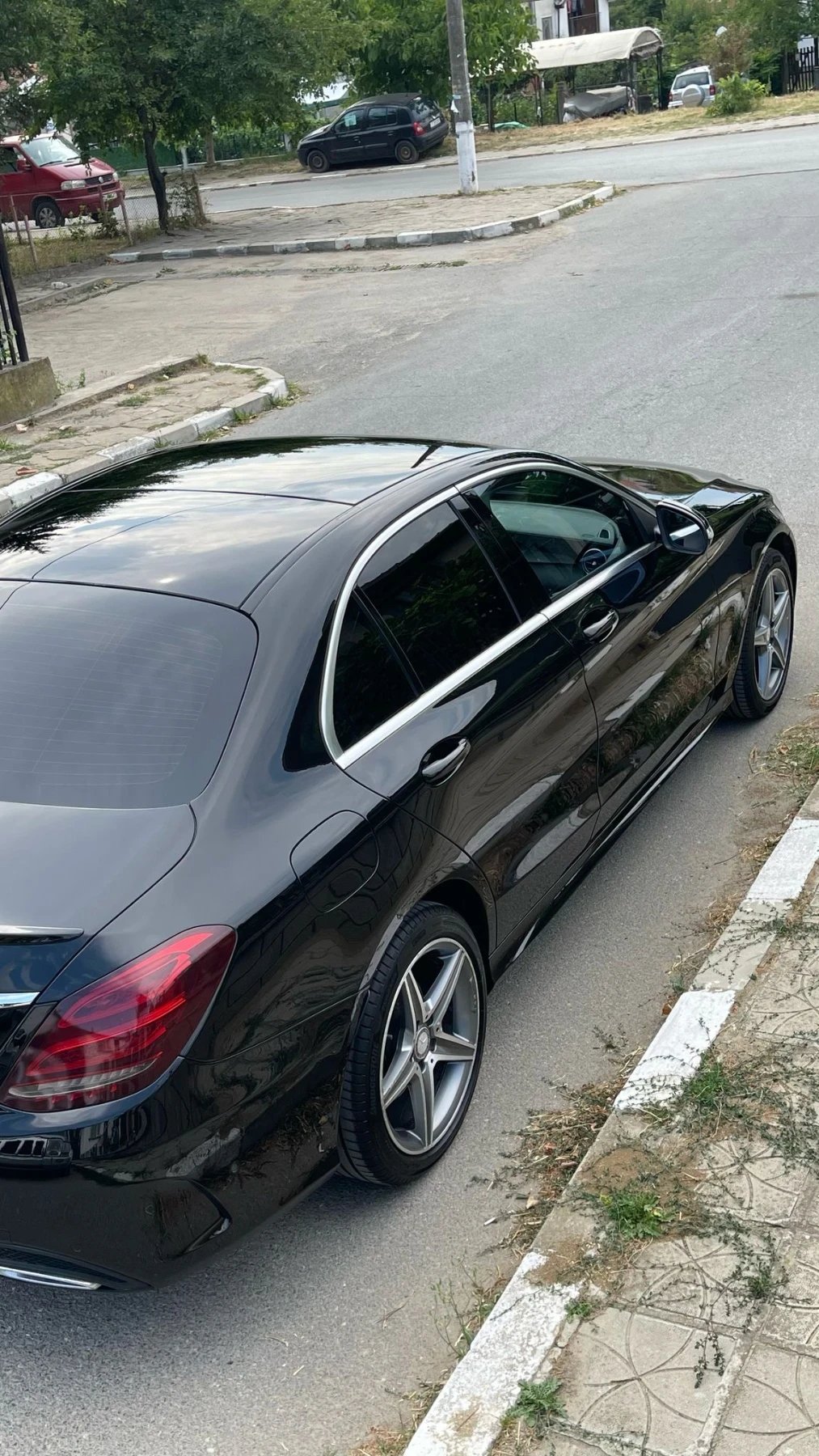 Mercedes-Benz C 250 AMG 4MATIC - изображение 4