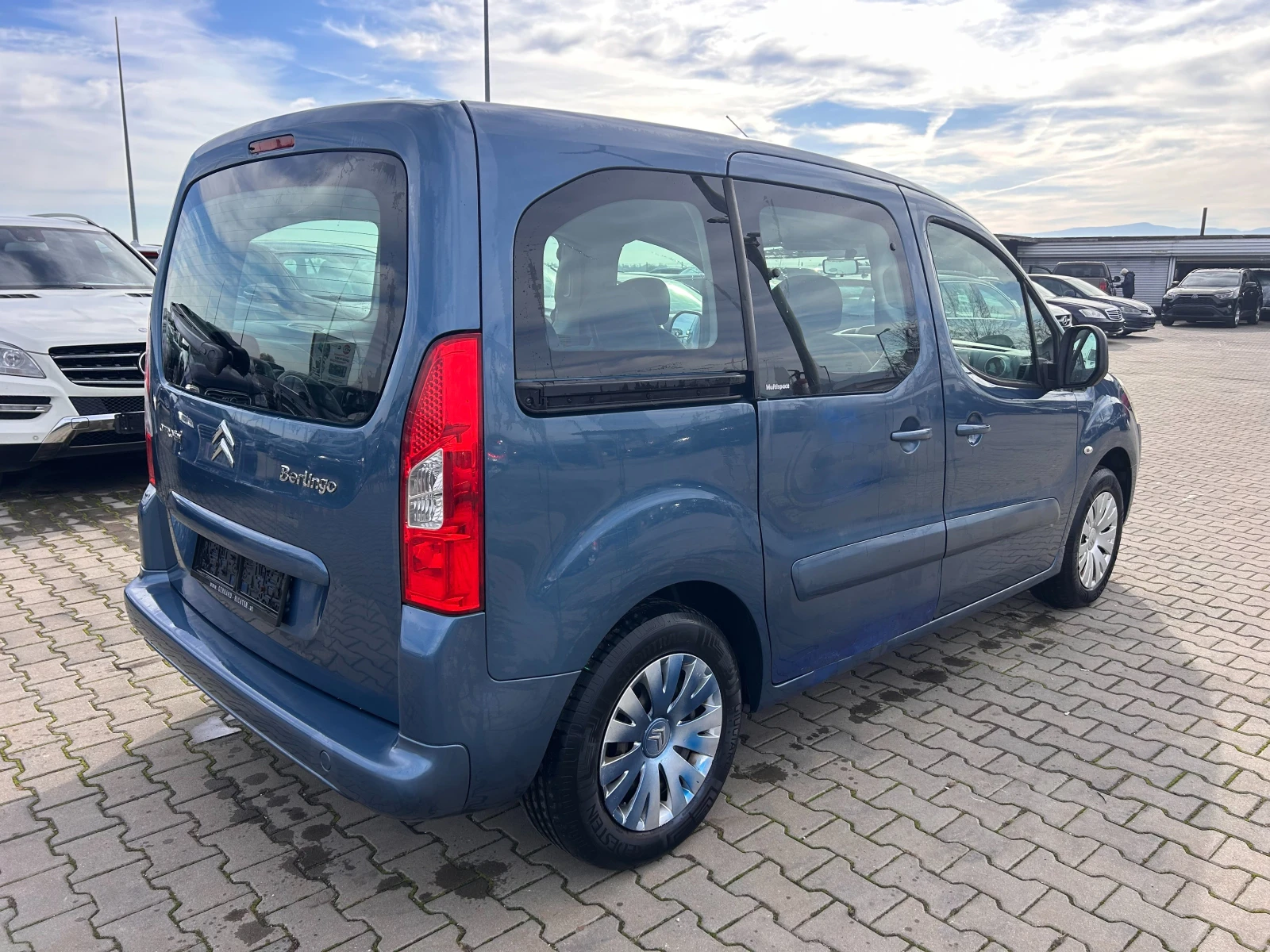 Citroen Berlingo 1.6HDI 4+ 1 EURO 5 | Mobile.bg   6