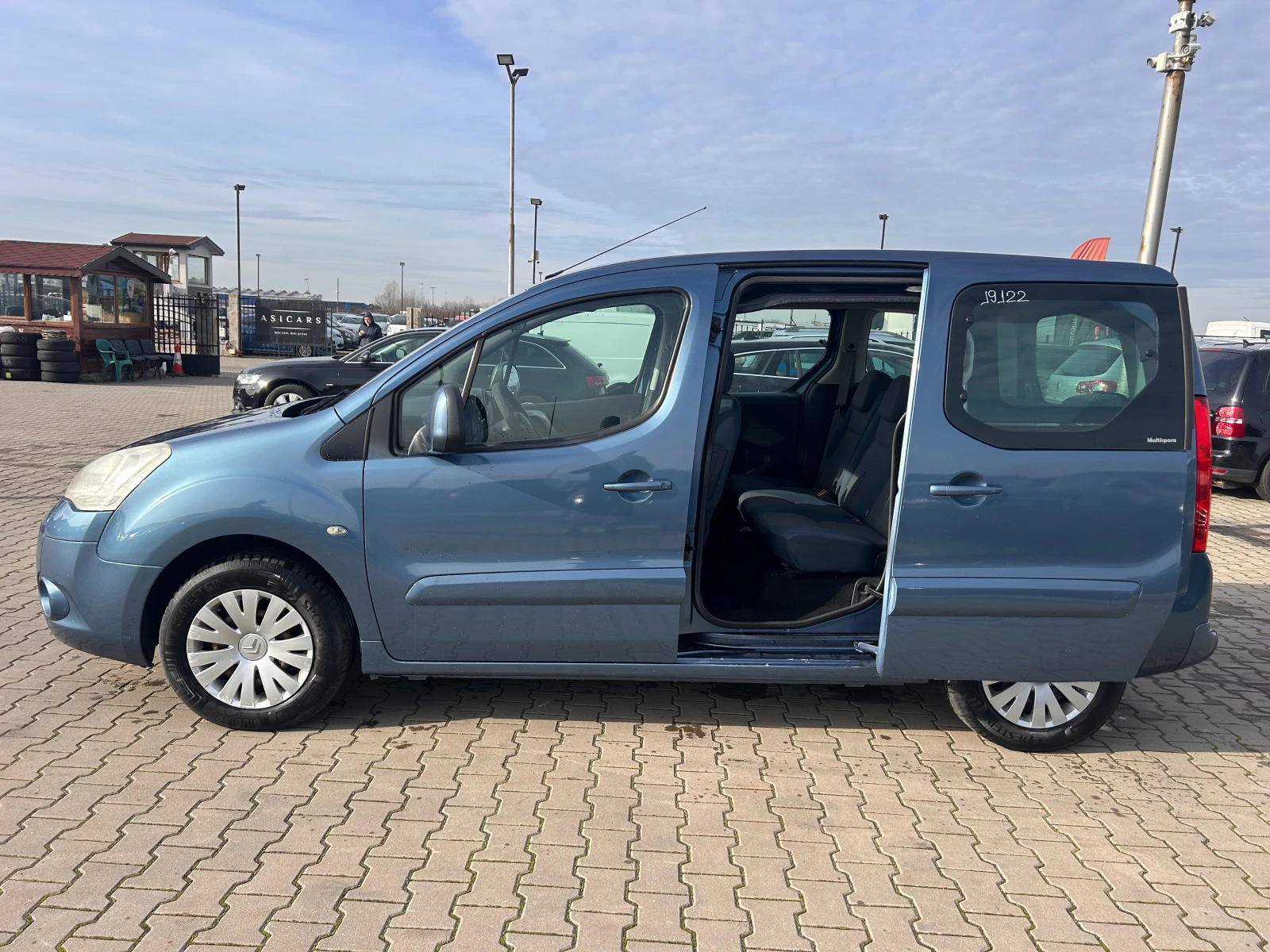 Citroen Berlingo 1.6HDI 4+ 1 EURO 5 | Mobile.bg � ����������� 11
