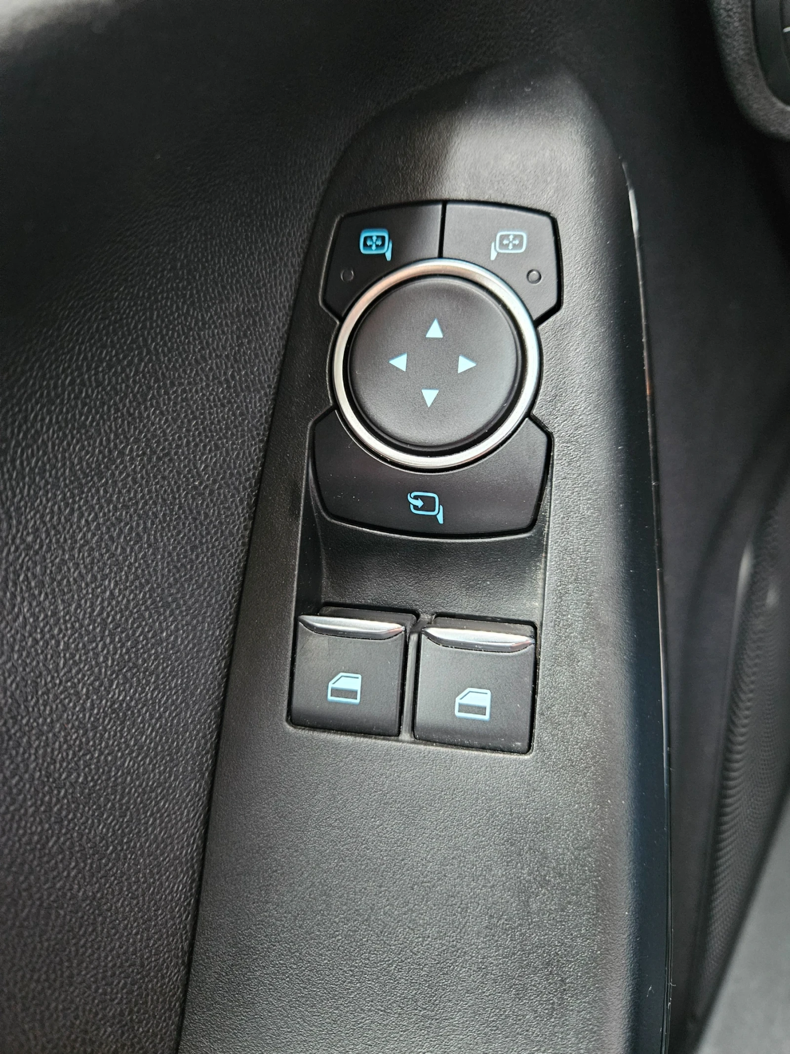 Ford Fiesta 1.5d 86hp �������� �������!!!  | Mobile.bg � ����������� 14